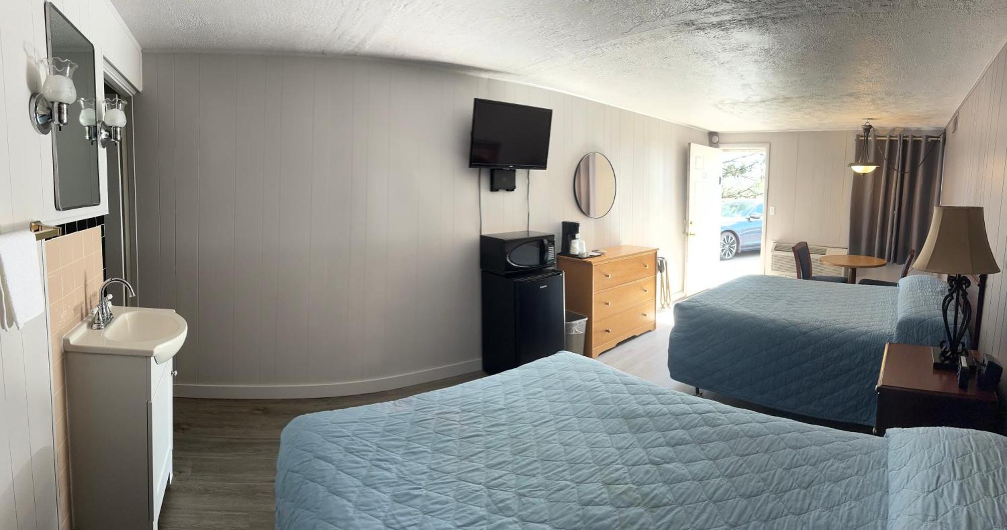 Hopwood Motel Uniontown Exterior photo