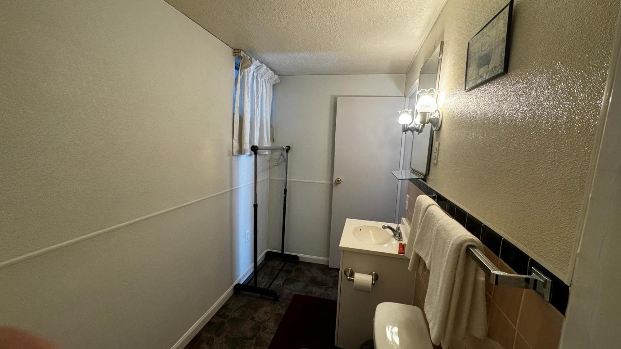 Hopwood Motel Uniontown Exterior photo